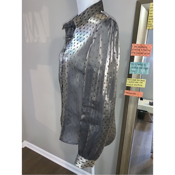 Topshop Button-Up Top - Picture 2 of 5